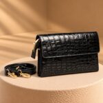 کیف دوشی زنانه چرمی کروکو آوش چرم